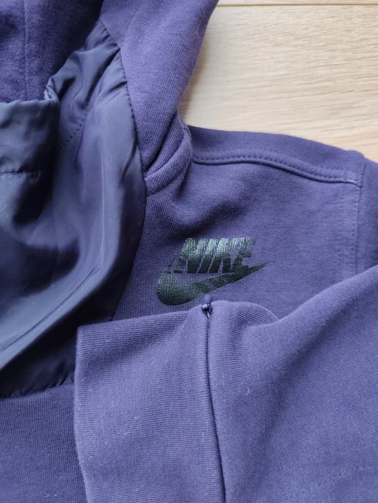 Nike Purple Pullover Hoodie - Picture 3 of 8